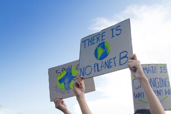 Un'unica voce: le nuove generazioni contro il cambiamento climatico